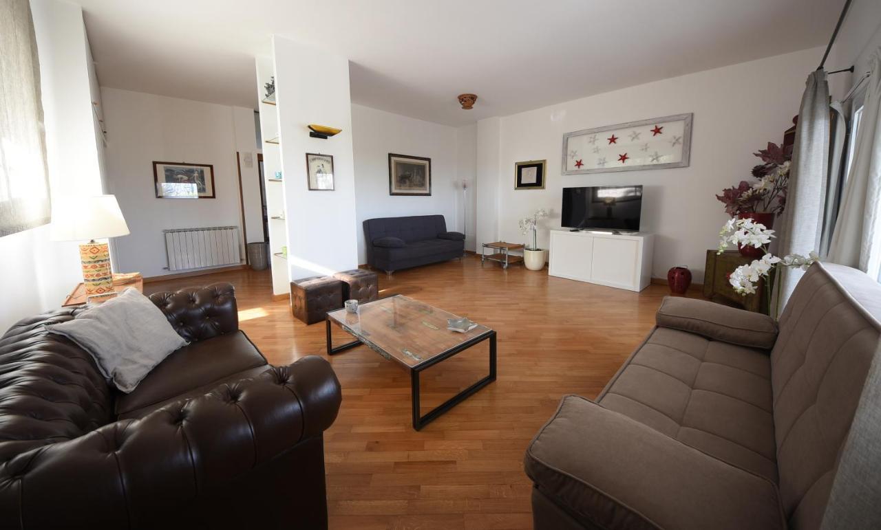 Villa Azzurra Beachfront Mondello - Palermo Bagian luar foto